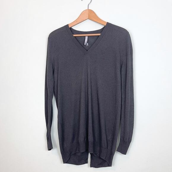 Soyer Silk and Cashmere V-neck Lightweight Sweater woman's size S - Picture 1 of 9